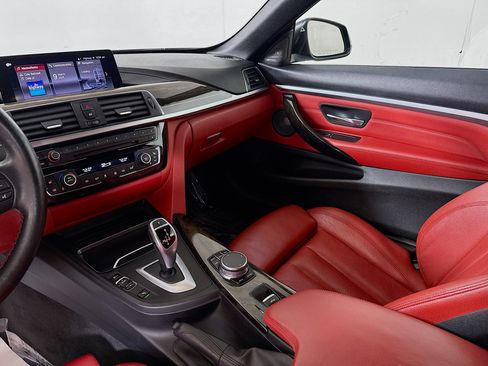 Used 2019 BMW 430i Convertible w/ Convenience Package image 22