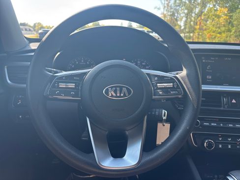 Used 2019 Kia Optima LX image 21