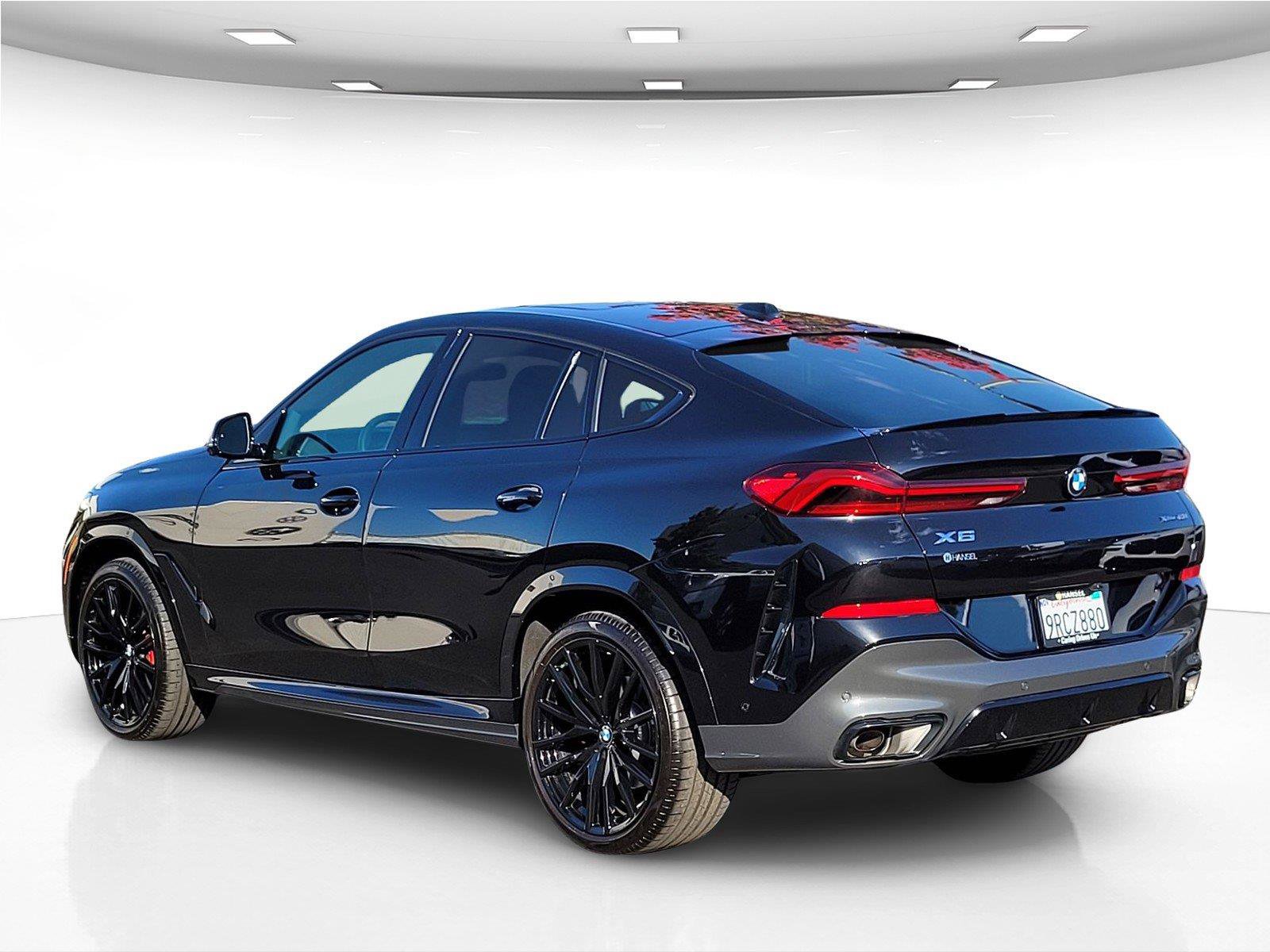 Used 2025 BMW X6 xDrive40i w/ Premium Package AWD/4WD image 8
