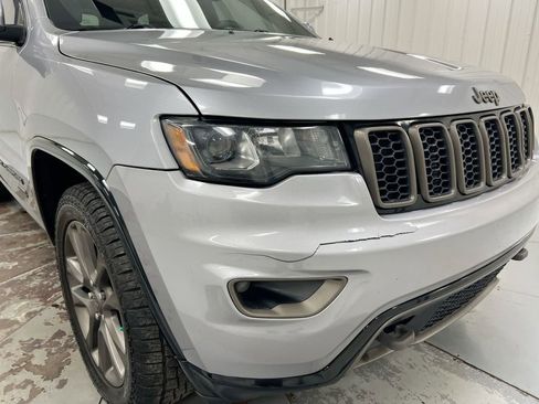 Used 2016 Jeep Grand Cherokee Limited 75th Anniversary image 29