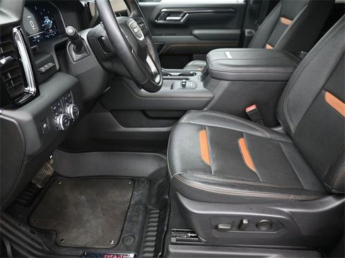 Used 2024 GMC Sierra 2500 AT4 w/ AT4 Premium Plus Package image 16