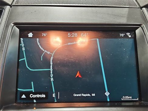 Used 2017 Ford Taurus SHO w/ Driver Assist Package image 23