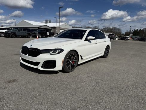 Used 2022 BMW M550i xDrive w/ Shadowloine Package image 3