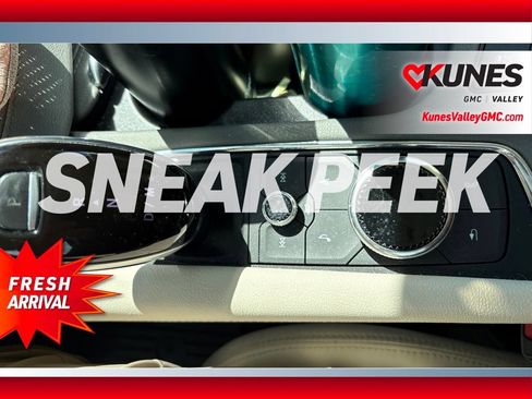 Used 2021 Cadillac XT5 Premium Luxury AWD/4WD image 9