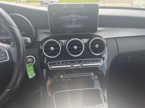 Used 2015 Mercedes-Benz C 300 4MATIC Sedan image 24