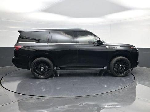 New 2026 INFINITI QX80 Luxe w/ Cargo Package AWD/4WD image 2