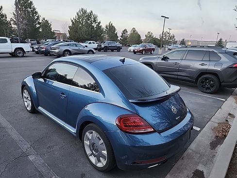Used 2018 Volkswagen Beetle 2.0T SE image 7