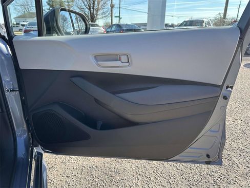 Certified 2023 Toyota Corolla LE image 11