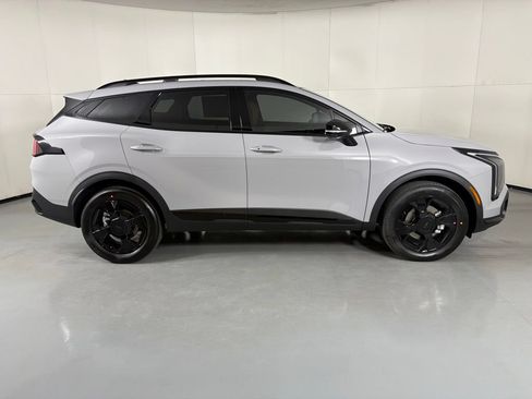 New 2026 Kia Sportage X-Line AWD/4WD image 9