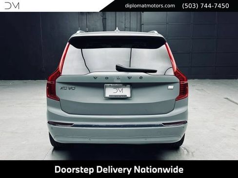 Used 2024 Volvo XC90 T8 Plus AWD/4WD image 5