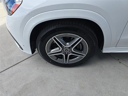 New 2026 Mercedes-Benz GLE 450 4MATIC image 11