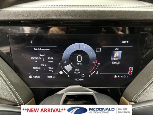 Used 2025 GMC Yukon Denali Ultimate AWD/4WD image 15