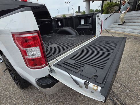 Used 2019 Ford F150 XLT w/ Equipment Group 302A Luxury RWD image 38