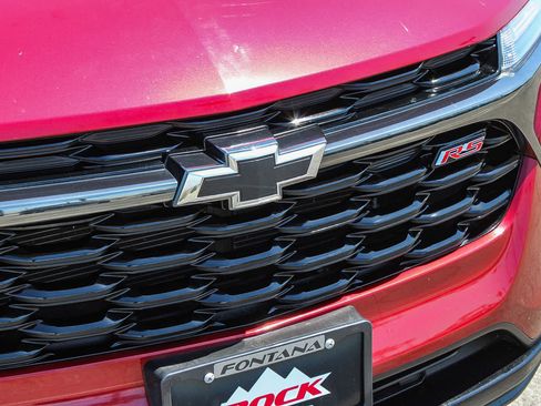 Used 2024 Chevrolet Trax RS w/ Driver Confidence Package FWD image 5