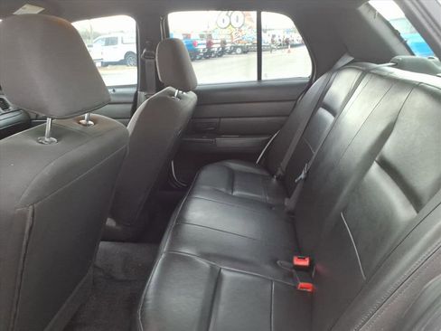 Used 2008 Ford Crown Victoria Police Interceptor image 13