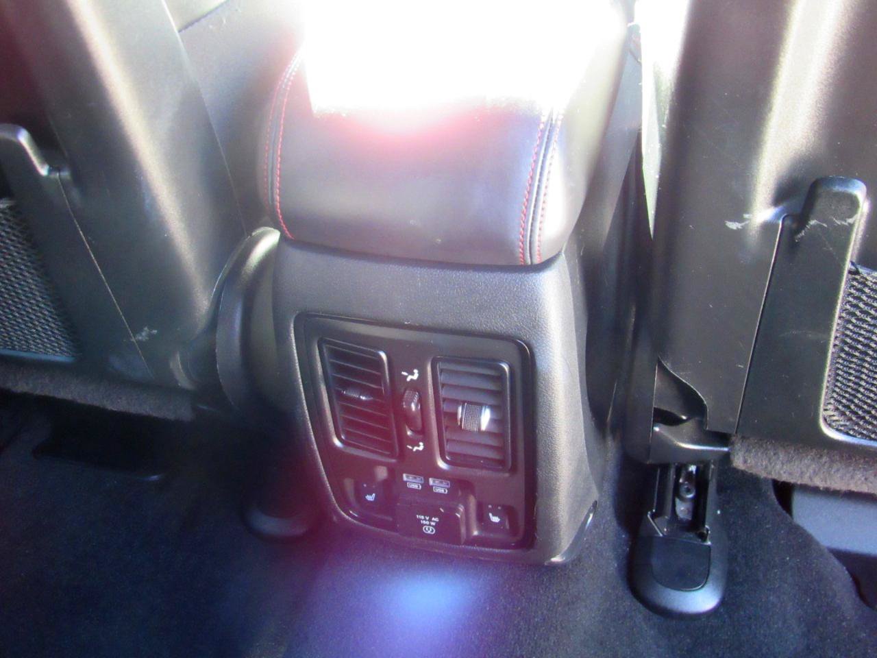 Used 2024 Dodge Durango GT AWD/4WD image 38