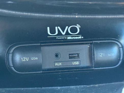Used 2015 Kia Soul ! w/ Umber Package 1 FWD image 19