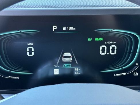 New 2026 Kia Niro LX FWD image 29