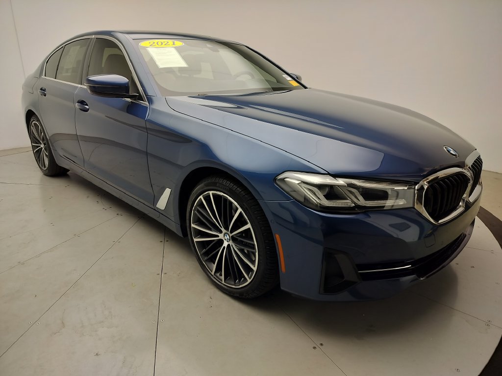 Certified 2021 BMW 540i w/ Convenience Package RWD image 2