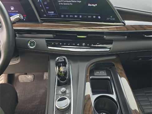 Certified 2024 Cadillac Escalade ESV Sport Platinum image 9