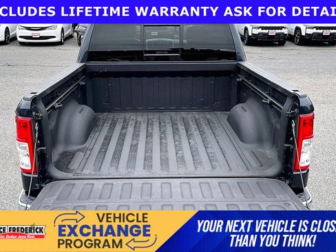 Used 2019 RAM 1500 Big Horn image 29