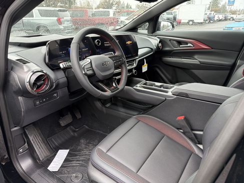 New 2026 Chevrolet Equinox EV RS image 9