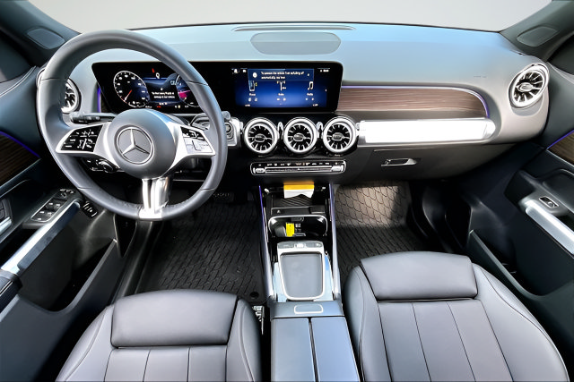 Certified 2026 Mercedes-Benz GLB 250 4MATIC image 7