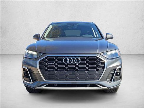 Used 2022 Audi Q5 2.0T Premium image 2
