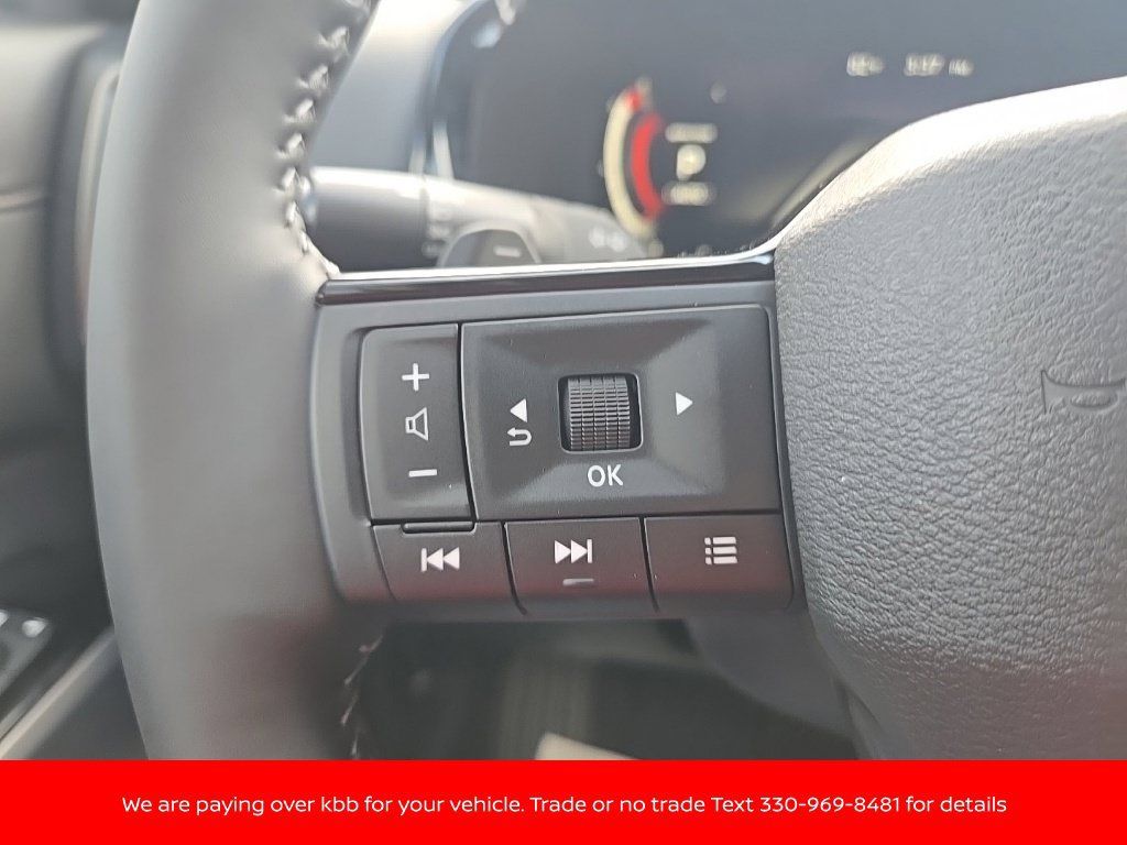 New 2026 Nissan Pathfinder SL w/ SL Premium Package AWD/4WD image 16