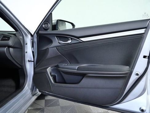Used 2021 Honda Civic EX image 8