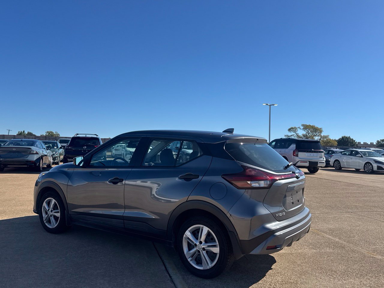 Certified 2021 Nissan Kicks S FWD image 21