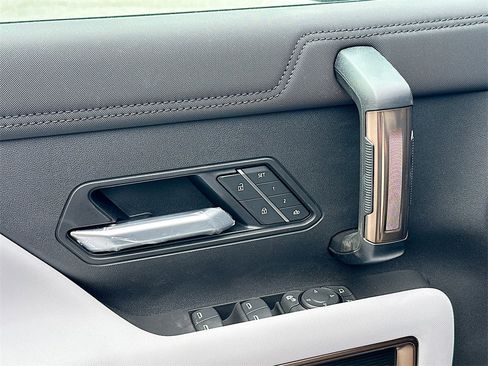 New 2025 GMC Hummer EV 3X w/ Extreme Off-Road Package image 21