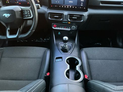 Used 2024 Ford Mustang GT image 9
