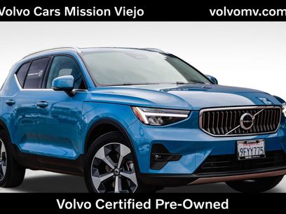 Used 2023 Volvo XC40 B5 Plus w/ Climate Package