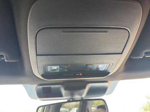 Used 2022 Ford F150 XLT w/ Equipment Group 302A High AWD/4WD image 18