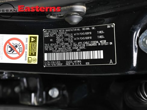 Used 2016 Toyota Highlander XLE AWD/4WD image 32