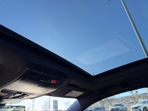 Used 2021 Volkswagen Jetta GLI Autobahn image 23