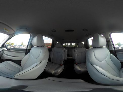 Used 2025 Hyundai Palisade SEL FWD image 42