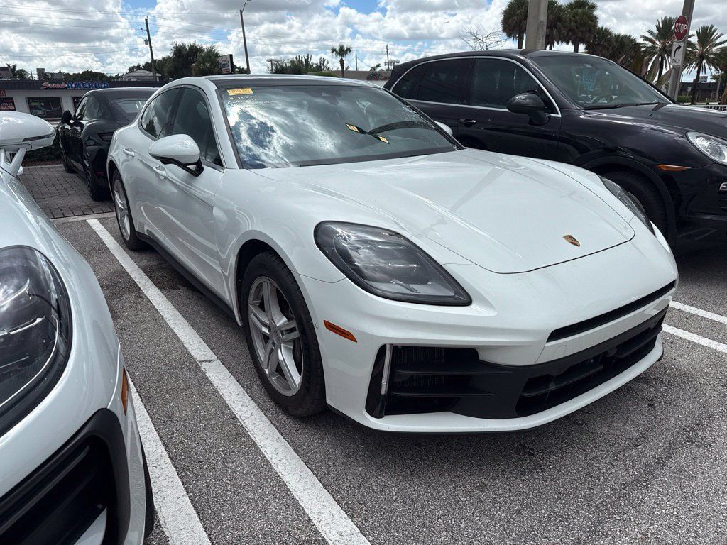 Certified 2025 Porsche Panamera RWD image 32