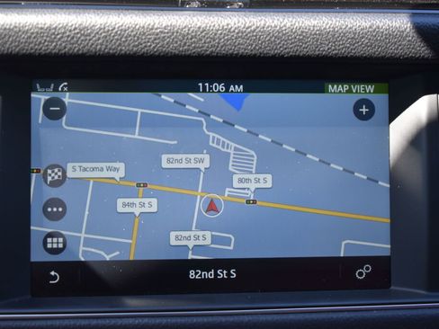 Used 2017 Jaguar XF S image 20