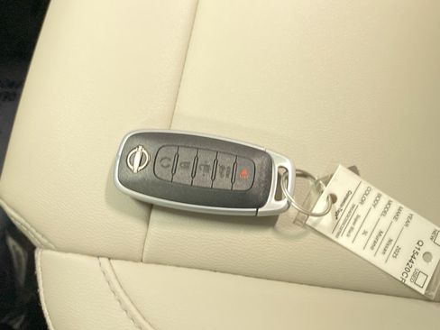Used 2025 Nissan Murano SL AWD/4WD image 21