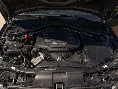 Used 2011 BMW M3 Sedan image 38