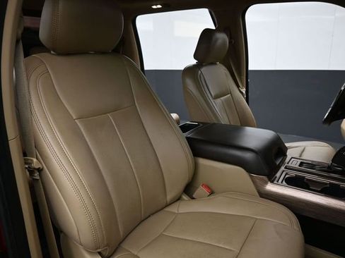 Used 2019 Ford F150 Lariat image 25