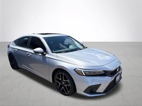 Used 2023 Honda Civic Sport Touring image 4