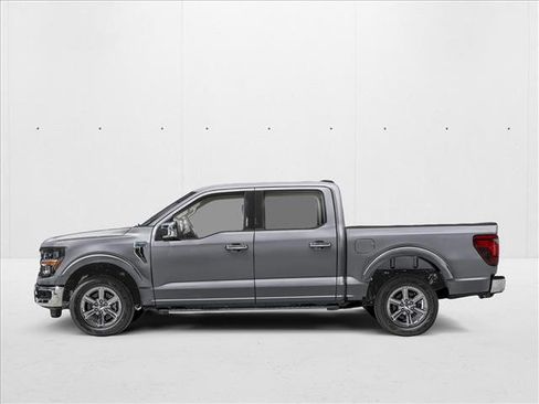 New 2025 Ford F150 XLT w/ Equipment Group 302A MID image 3