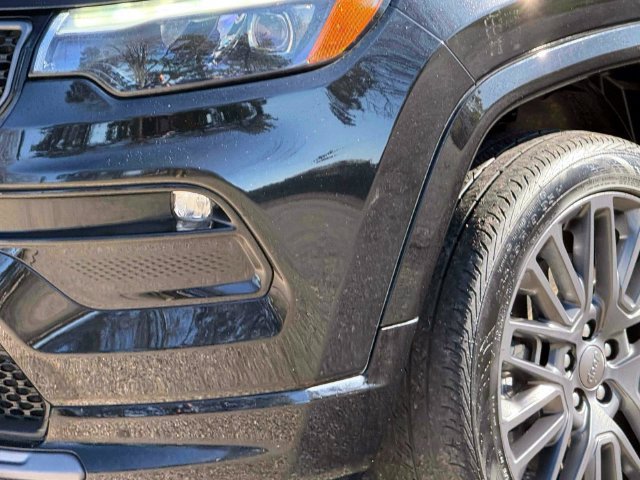 Certified 2023 Jeep Compass High Altitude AWD/4WD image 9