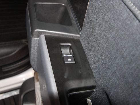 Used 2022 Ford F150 Lariat AWD/4WD image 28