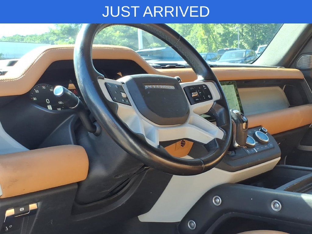 Used 2023 Land Rover Defender 110 SE AWD/4WD image 11