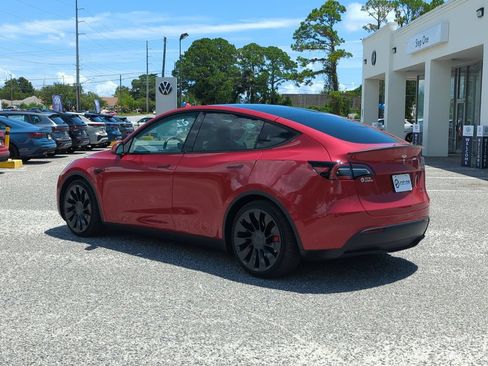 Used 2022 Tesla Model Y Performance AWD/4WD image 5