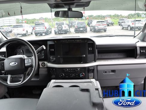 Used 2023 Ford F250 XL w/ 360-Degree Camera Package RWD image 18